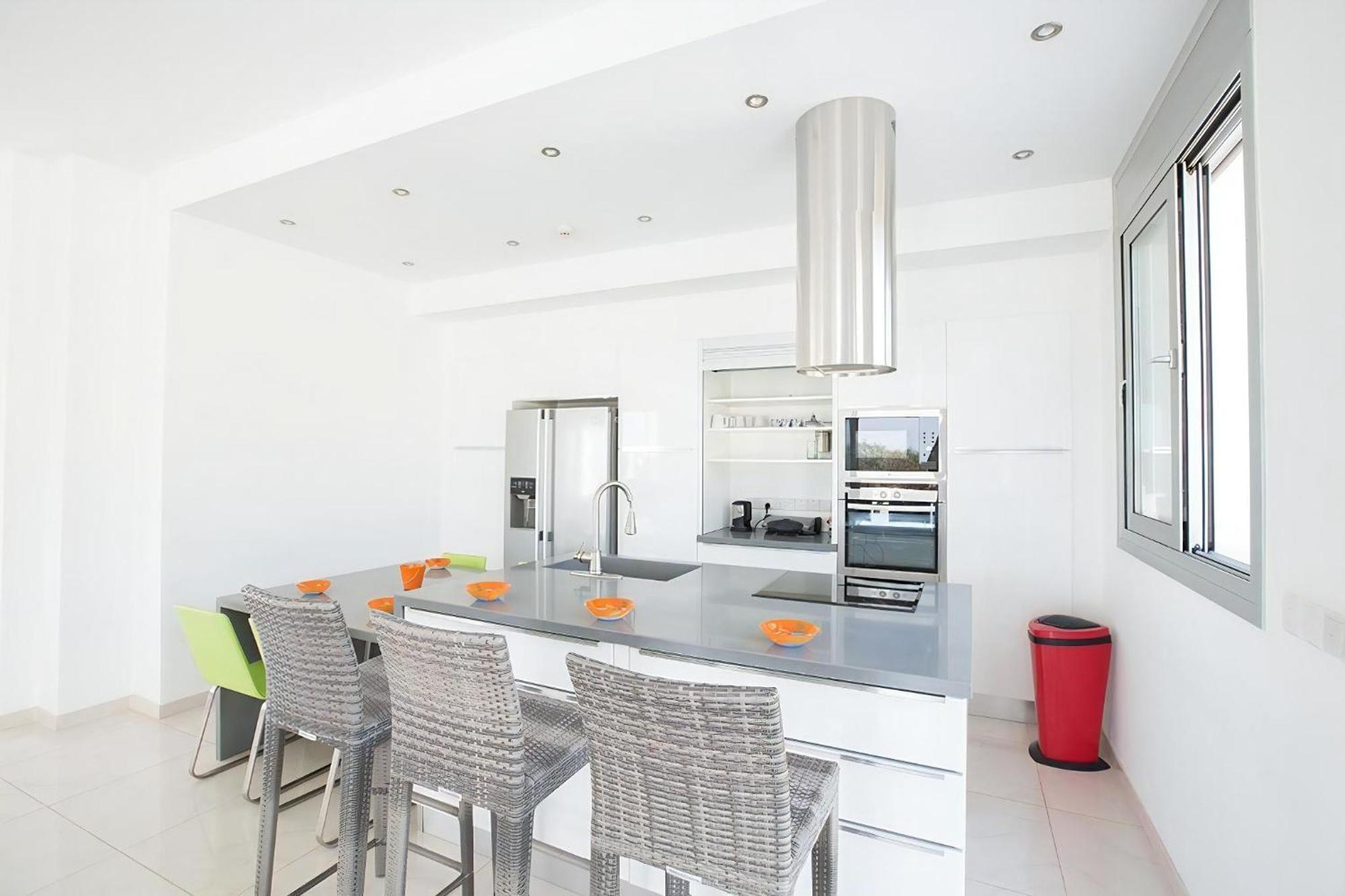 Villa Protara Chrysos - Beautiful 5 Bedroom Protaras Villa - Walking Distance To Fig Tree Bay Dış mekan fotoğraf